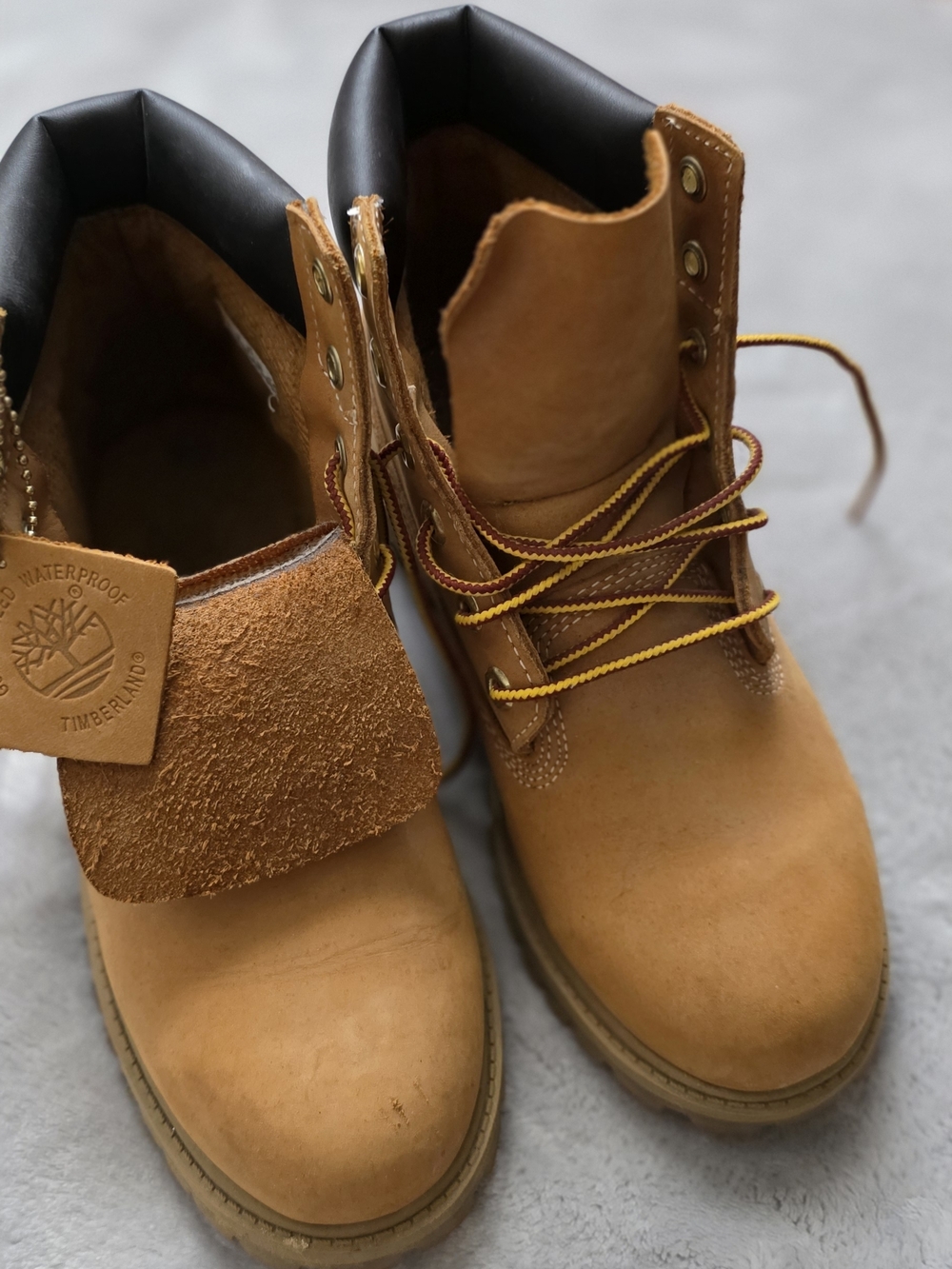 Timberland Classic Wheat Nubuck Lace-Up Boots
